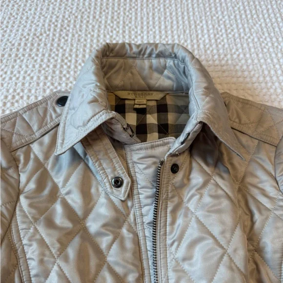 Burberry Quilted Jacket coat Coat - Light Tan size small - Picture 6 of 8